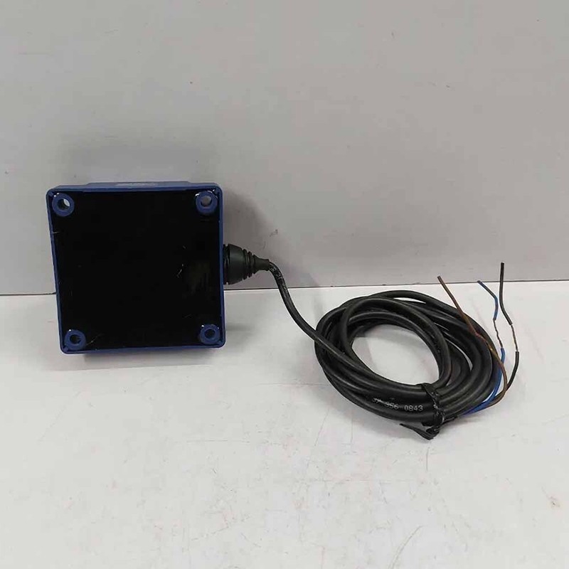 XS8C1A1PAL01M12 2A4PCM12 XS7C1A1PAM8 Proximity Sensor XS7D1A1PAM12 XS8D1A1PAL2 Item image 4