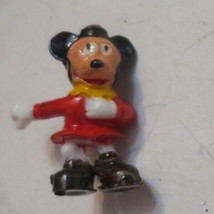Vintage Walt Disney Productions Mickey Mouse Vending Machine Toy 25mm in plastic - £7.55 GBP