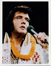 Elvis Presley with Hawaiian ley around his neck on stage singing 8x10 inch photo - £11.97 GBP