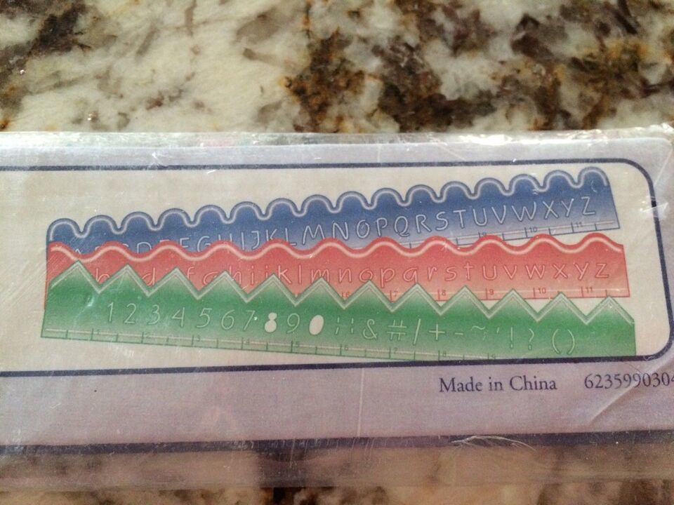 2004 Creative Memories Borderlines Patterns N Letters Rulers - $9.91