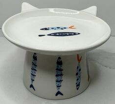 Cat Food Raised Bowl Extra Large Elevated White &amp; Fish Images New - $19.75