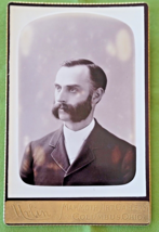 Vintage Photograph Cabinet Card Handsome Man Urlin&#39;s Art Gallery Columbus Ohio - £7.73 GBP