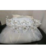 First Communion Bridal Pageant Flower Girl Tiara Crown White Veil Weddin... - $570.99 MXN