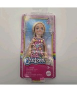 Barbie Chelsea Doll NRFB Blonde Purple Flower Dress Yellow Shoes - Packa... - $105.68 MXN