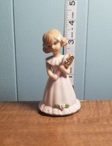 1982 Enesco Growing Up Birthday Girls Figurine Age:5 Brunette 3.5&quot; NO BOX NO TAG - £5.33 GBP