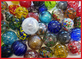 Bulk Mix Lot of 48 Hanging Glass Round Ball, Tops, Hearts &amp; More Many Designs - £379.85 GBP