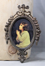 Italian Metal Brass Roses Ribbon Ornate Picture Frame Child Praying Oval... - $9.61