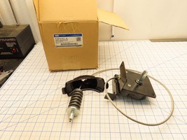 Ford HL3Z-1A131-C Spare Tire Carrier Mount Hoist Assembly - $229.98