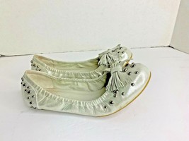 St &amp; SAT Womens Sz 6.5 235 SSAIFS Silver Flat Ballet Shoes  - £18.34 GBP