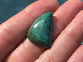 Stunning Green Chrysocolla Tenorite Organic Triangle 25x16 mm Cabochon Gemstone - £25.17 GBP