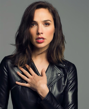 GAL GADOT 4x6 PHOTO - £1.91 GBP