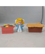 Fisher Price Little People Replacement Angel box of Food &amp; Manger Nativi... - $13.15 CAD