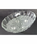 Vintage Indiana Glass Clear FROSTED Oval Glass HARVEST FRUIT BOWL 8&quot;x12&quot; - $32.57 CAD