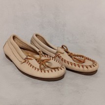 Minnetonka Leather Moccasin 9 Women&#39;s Hard Sole Tan - $24.95