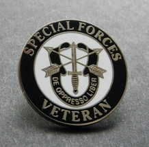 US ARMY SPECIAL FORCES VETERAN DE OPPRESSO LIBER VET LAPEL PIN BADGE 1 INCH - $5.74