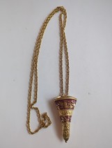 Vtg Scissors Holder Sewing Crafting Necklace 18 Inch Chain Gold Tone Red Enamel - £37.96 GBP