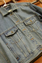 Eddie Bauer Denim Jean Jacket-Blue-Women's Medium-Metal Buttons - $25.74