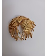 Signed Monet Gold Tone Mirador Fireworks Brooch Modernist 1960s Pin Vint... - $925.83 MXN