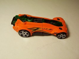 Hot Wheels Gearonimo Orange Track Stunts Diecast Car Mattel 2011 - £3.91 GBP