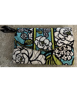 Vera Bradley Womens Trifold Wallet Teal Green White Black Snap Closure 8x5 - $33.57 CAD