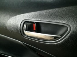 GS350     2007 Door Handle Interior 104569452Interior door handle only, ... - $38.75