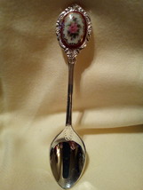Collectors Spoon , Roses - $57.10 MXN
