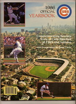 1986 Chicago Cubs Yearkbook - £23.26 GBP