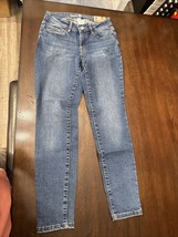 Route 66 Skinny Jeans Size 2 Short - $544.58 MXN