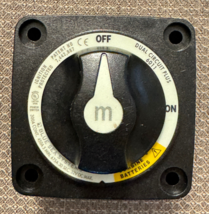 Blue Sea System 6011200B ON-OFF-COMBINE Dual Circuit Battery Switch - Black - $858.37 MXN