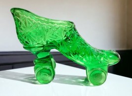 Green Glass Victorian Style Slipper Shoe Roller Skate Toothpick Holder Figurine - £9.63 GBP