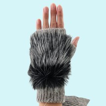 Adrienne Landau Gloves Fingerless Grey Snow Wool Blend Faux Fur Gift Cot... - $44.02