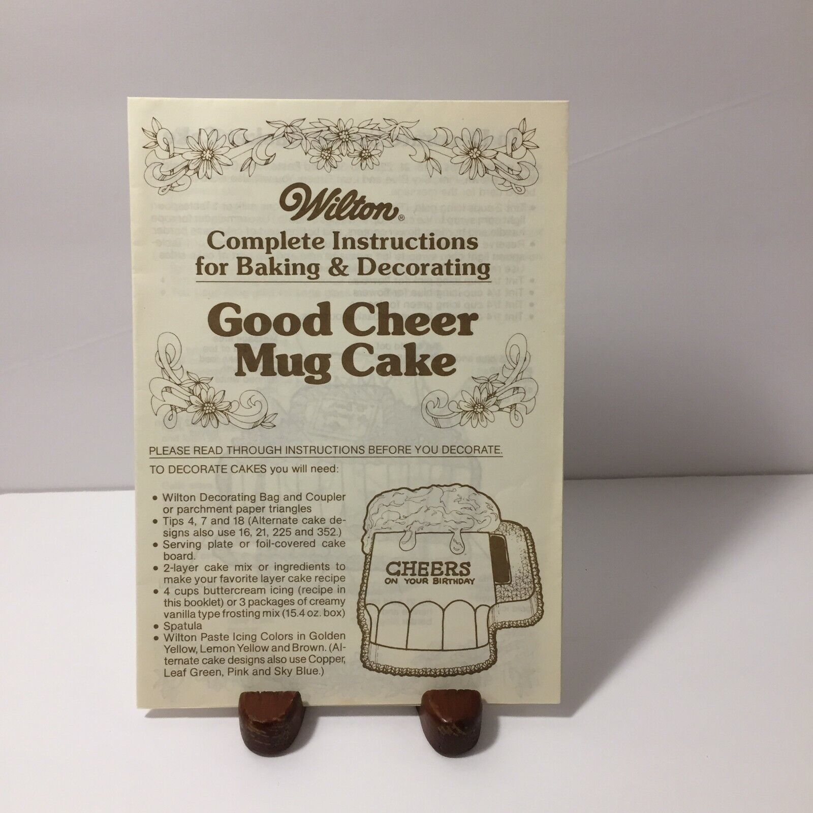 Primary image for Wilton Complete Instructions Baking & Decorating Good Cheer Mug Cake