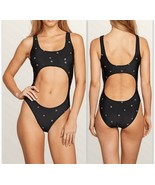 Volcom Cut-Out One-Piece Swimsuit Size Medium Women&#39;s Nothing More, Black  - $459.79 MXN