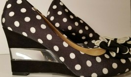 Black Polka-Dot ISAAC MIZRAHI NY Jujubee Suede/Lucite bow wedge heels sz 7.5 - £26.10 GBP