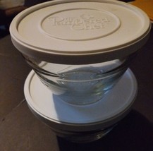 EUC Pampered Chef - 2.5 Cup &amp; 1.5 Cup Bowls, Both Have Lids - £19.77 GBP