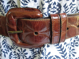 Joan &amp; David Alligator Print Brown Leather Belt and Buckle Womens Medium Vintage - £18.95 GBP