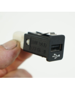 OEM bmw x5 535i 640i 528i x3 usb input charge power port plug outlet 923... - £20.35 GBP