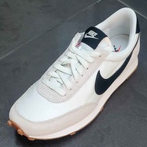Nike Wmns Daybreak Pale Ivory/Black-Spruce Aura CK2351-100 - $116.00