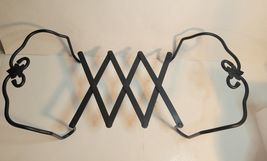 Longaberger Wrought Iron Expandable Trivit with Handles Holds Up To 16x9.25" Pan image 2