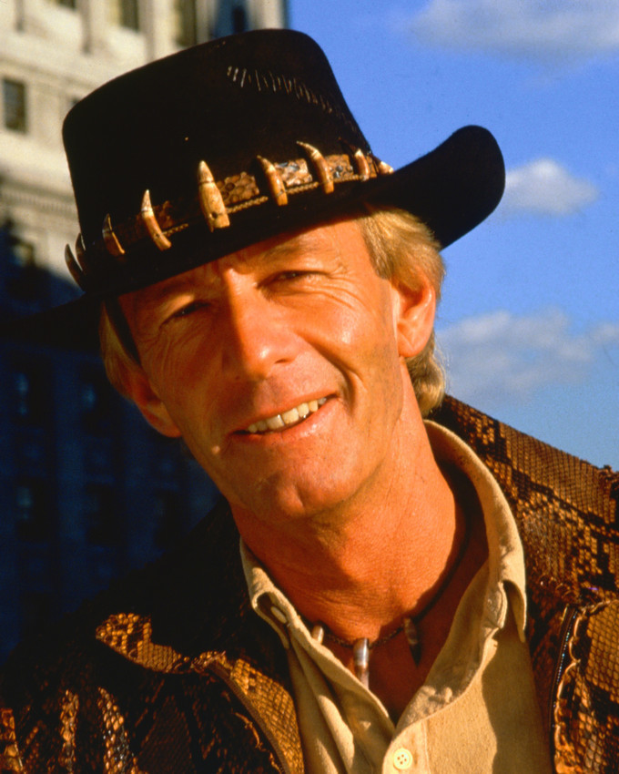 Crocodile Dundee Paul Hogan classic in hat 16x20 Poster