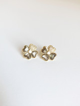 Four Leaf Clover of Hearts in Grey Mother of Pearl and Cubic Zirconium - £35.50 GBP