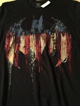 Batman Men&#39;s Shirt American Flag Style Emblem Dark Blue T-Shirt Size Med... - £16.54 GBP