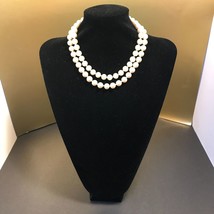 Ciner Vtg Chic Retro Faux Chunky Pearl Choker Style Cream Color Necklace Read - £47.40 GBP