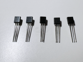 10PCS BC549 NPN Transistor 30V 100mA TO-92 - $6.19 CAD