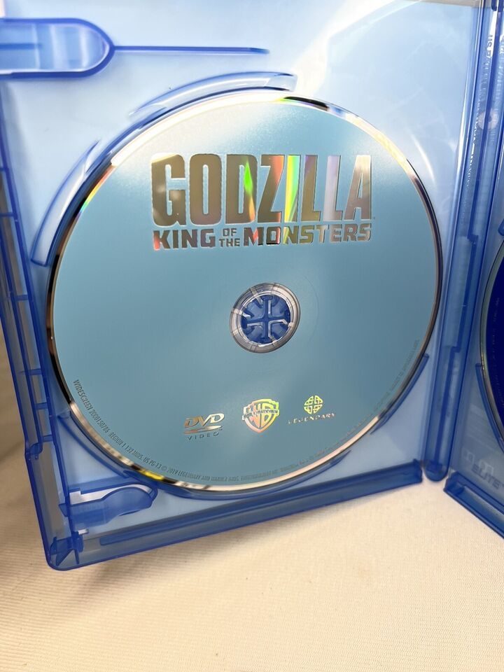 Godzilla: King of the Monster (Blu-Ray/DVD, Aug 2019, 2 Discs) Item image 4