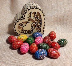 Original Easter Gift Set Openwork heart Box with 10 Small Ukrainian Eggs Pysanka - £24.77 GBP