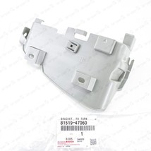 Genuine OEM Toyota 11-15 Prius Right Front Turn Signal Lamp Bracket 8151... - $39.51