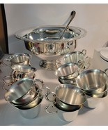 Punch Bowl Silver Plated on Pedestal with 20 Cups &amp; Ladle Oneida - $2,855.47 MXN