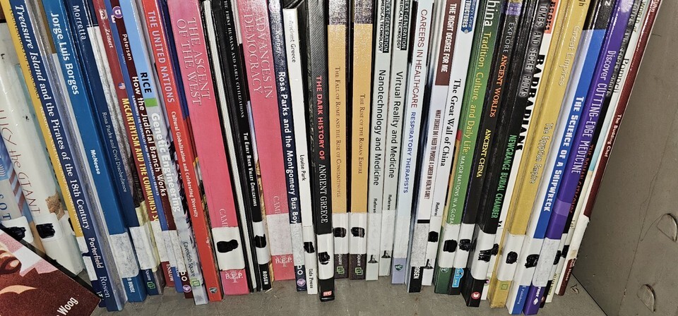 Grab Bag Book Lot of 10lbs of randomly selected nonfiction books Educational Item image 5