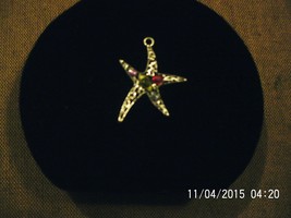 Starfish Necklace Pendant / Charm - $46.50 MXN